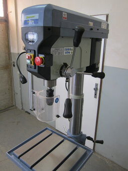 Vrtačka stlpová SB 25 S a SB 32 S - 2