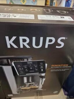Kavovar KRUPS EA910A10 novy - 2