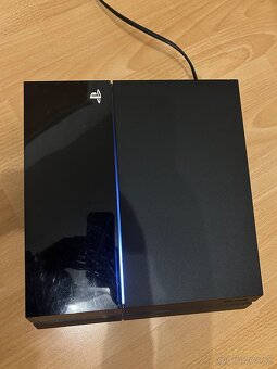 SONY PS4- konzola - 2