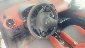 Rozpredám OPEL CORSA D 1.2 2008 - 2