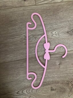 Detské plastové vešiaky - 2