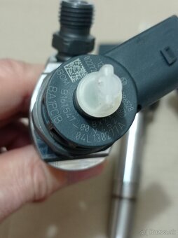 Trysky 04L130277A Audi VW Škoda Seat - ORIGINÁ - 2