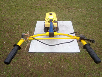 motorová jednotka Agzat - 2