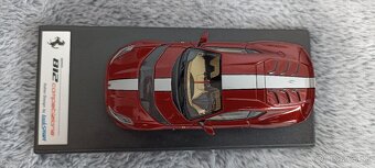 Predám model Ferrari 812 Competizione 1:43 Looksmart - 2