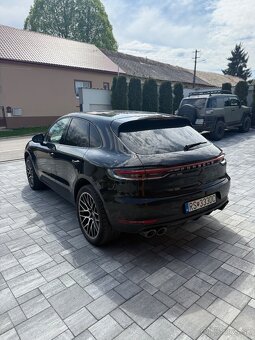 Porsche Macan - 2
