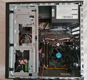 Staršie Herne PC i7 4790+16GB RAM+SSD+HDD+32Hier - 2