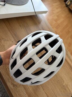 Lazer cyklistická prilba - 2