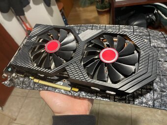 Radeon RX 580 8GB - 2