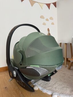 Cybex Cloud T plus leaf green - 2