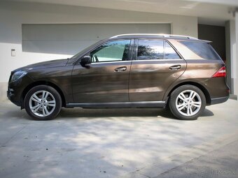 Mercedes-Benz ML 350 Bluetec 4MATIC - 2