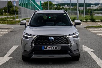 Toyota Corolla Cross 2.0 Hybrid 197k e-CVT STYLE 4x4 - 2