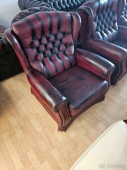 CHESTERFIELD ŠTÝL,KOŽENÁ BORDOVO-ČIERNA - 2