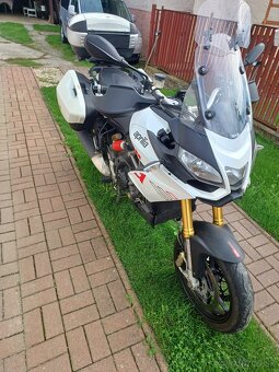 Aprilia Caponord 1200 - 2