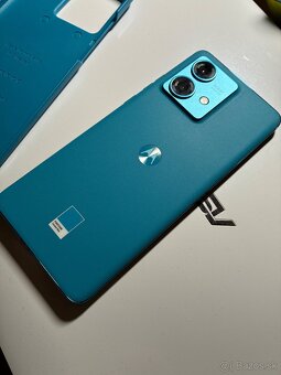 Motorola edge 40 neo 256gb - 2