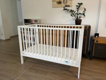 Predám detskú postieľku - 2