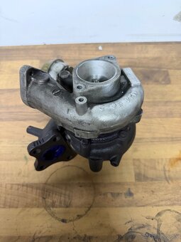 Použité turbo Nissan r51 - 2