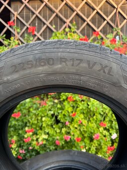 Zimné pneumatiky 225/60 R17 - 2