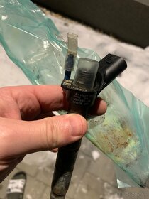 Vstrekovac vstrek Mercedes Benz 350d - 2