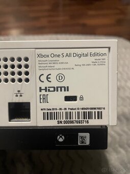 Xbox One S All Digitál Edition - 2