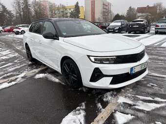 Opel Astra L 1,5 diesel , automat - 2