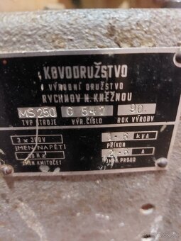 Hoblovačka ms 250 - 2