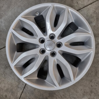 Hliníkové disky 5x108 R18 8J ET55 - 2