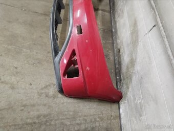 Honda Civic predný nárazník - 2