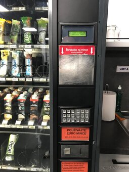 Stravovací výdajný automat - 2