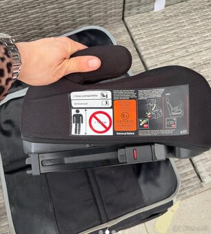 Podsedák s isofixom ultimate speed - 2