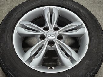 Hyundai "17" - 2