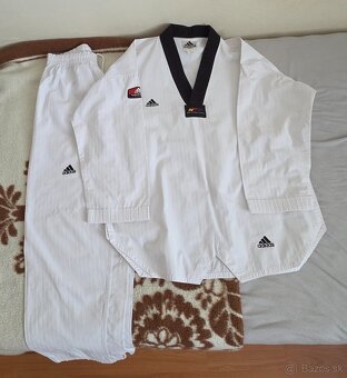 Dobok Taekwondo - 2
