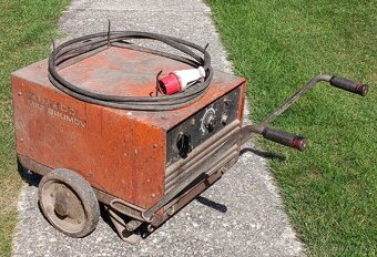Zvaračka WTU 200 - 2