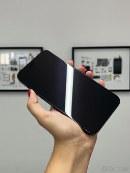Apple iPhone 15 Pro Max 256GB Black Titanium, 100% - 2