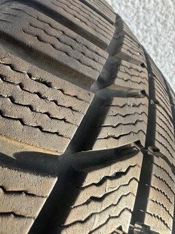 Zimné pneu Comtinental 245/45r18 - 2