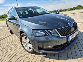 Skoda Octavia combi - 2