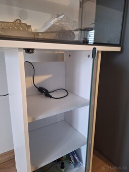 Predam 54l akvarium so skrinkou - 2