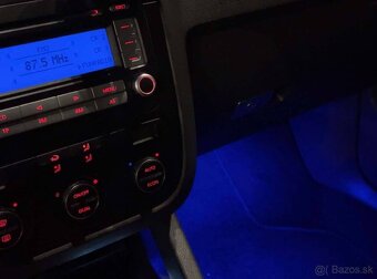 VW Golf 5 benzin - 2