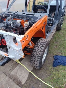 Nissan Navara - 2