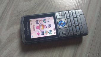 Sony Ericsson K610i - 2