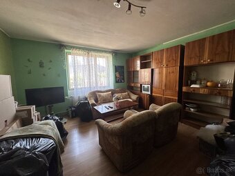 Na predaj starší 4-izbový rodinný dom s prístavbou v Košicia - 2