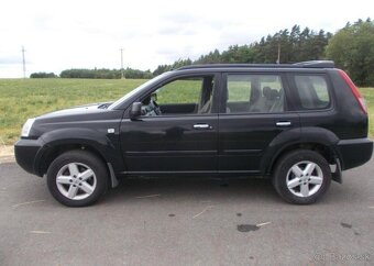 Nissan X-Trail 2,2 DCI 100KW 4X4 nafta manuál 100 kw - 2