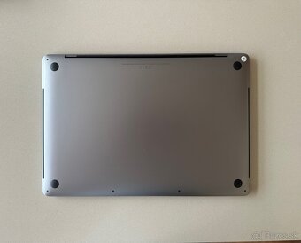 Apple MacBook Pro 16'' (CTO Intel i9 / 1TB / 32GB) - 2