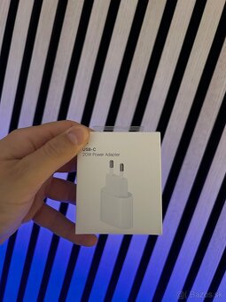 Nabijacka / Adapter USB-C na iPhonE - 2
