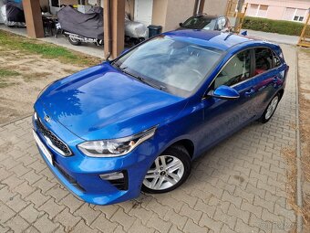 KIA Ceed 1.4 T-GDi Gold 140k M6 (benzín) kup. SR - 2