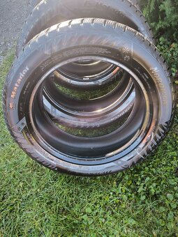Sada zimných pneumatík 235/55 R18 - 2