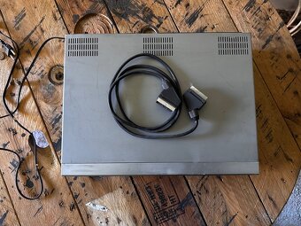 Samsung SV-DVD55T – kombinovaný DVD/VHS prehrávač - 2