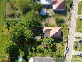 Dom v krásnej obci Podhorany s lesným prostredím, pozemok - 2