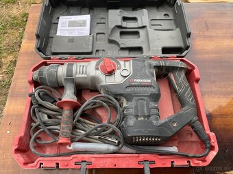 Vŕtacie a sekacie kladivo SDS MAX - 2