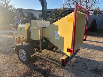 Drvič konárov .stiepkovač - 2