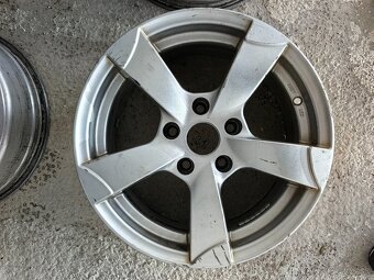 Hliníkové disky 7x16 5x114,3 ET40 - 2
